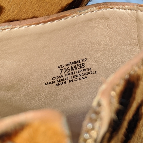 Vince Camuto Vemmey2 Cheetah Calf Hair Booties, 7.5 NWT - Picture 8 of 8